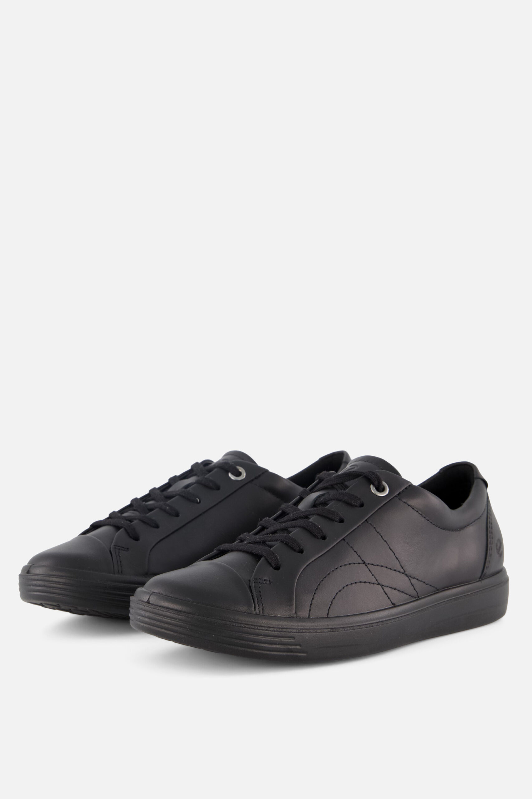 Ecco Classic Sneakers zwart Leer