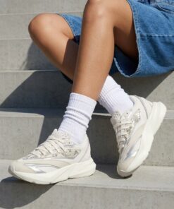 Adidas Lightblaze Sneakers wit Suède/ Mesh