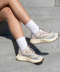 Adidas Lightblaze Vista Sneakers beige
