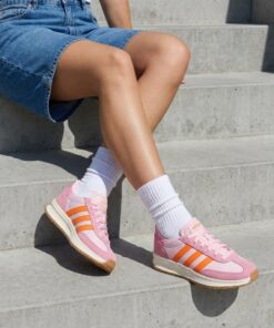 Adidas Run 70s 2.0 Sneakers roze Synthetisch