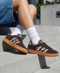 Adidas VL Court 3.0 Sneakers bruin Synthetisch