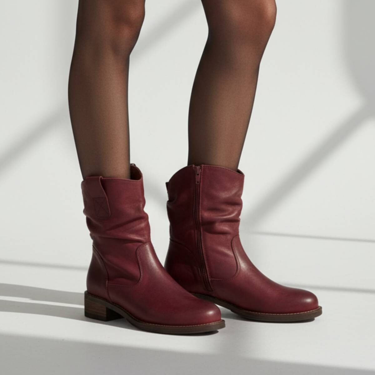 Cellini Plooi Enkellaarsjes rood Nubuck