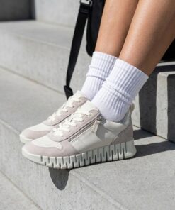 Ecco Gruuv Side Zip Sneakers beige Leer
