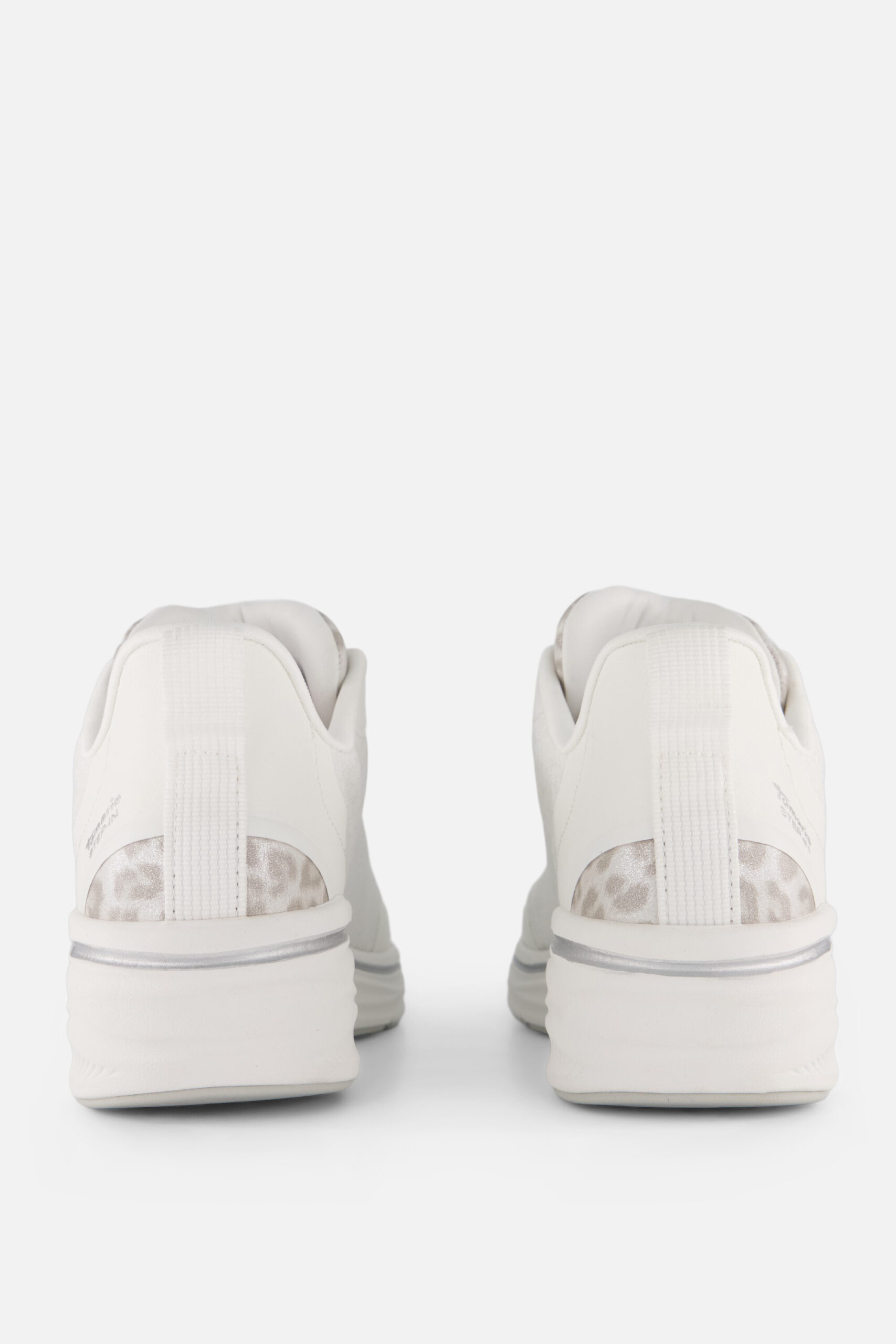 Tamaris Light Weight Sneakers wit Textiel - Image 3