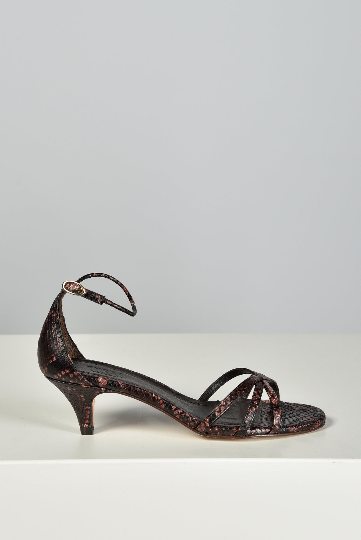 Toral sandalen TL-RIMA testa